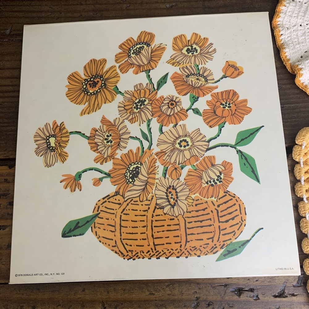 Vintage Litho Trivet Crochet hot pads Orange Cream 1976 LOT OF 3 Hand made USA - Picture 6 of 9